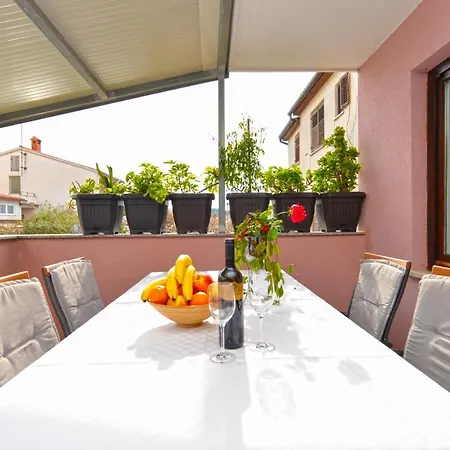 Apartment Violete 742