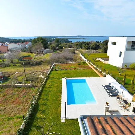 Violete 742 Lägenhet *