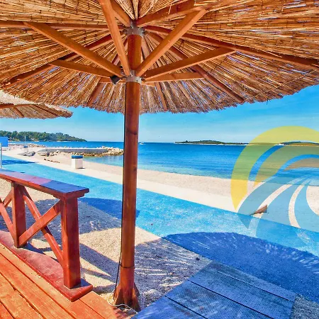 Violete 742 Apartament Pula