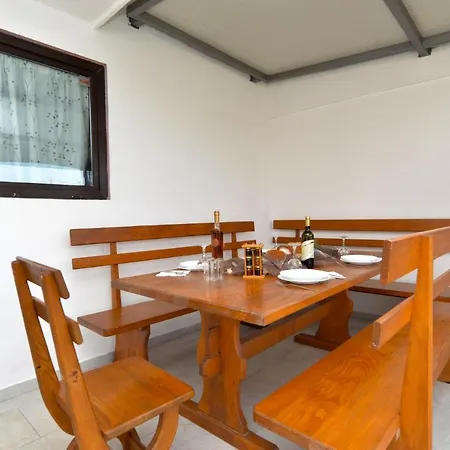 Апартаменты Violete 742 *