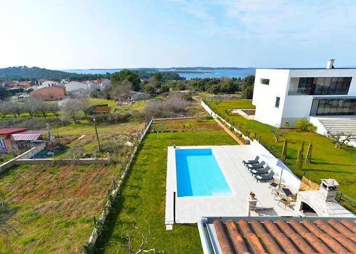 Violete 742 Apartman *