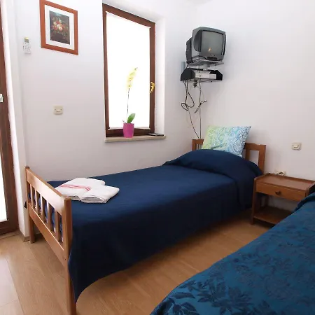 Apartment Violete 742 *